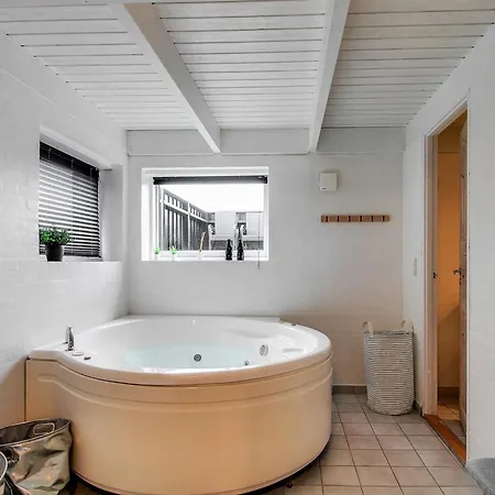 Hansina - 500m From The Sea By Interhome Fanø