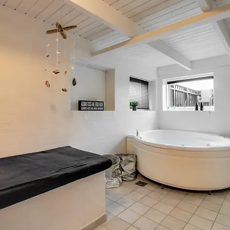 Ferienhaus Hansina - 500m From The Sea By Interhome
