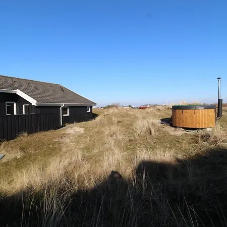 Hansina - 500m From The Sea By Interhome *